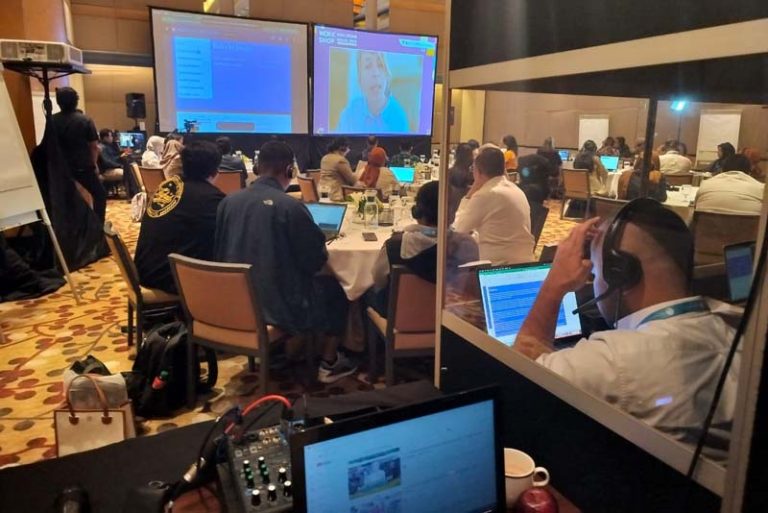 sewa alat receiver interpreter di bandung